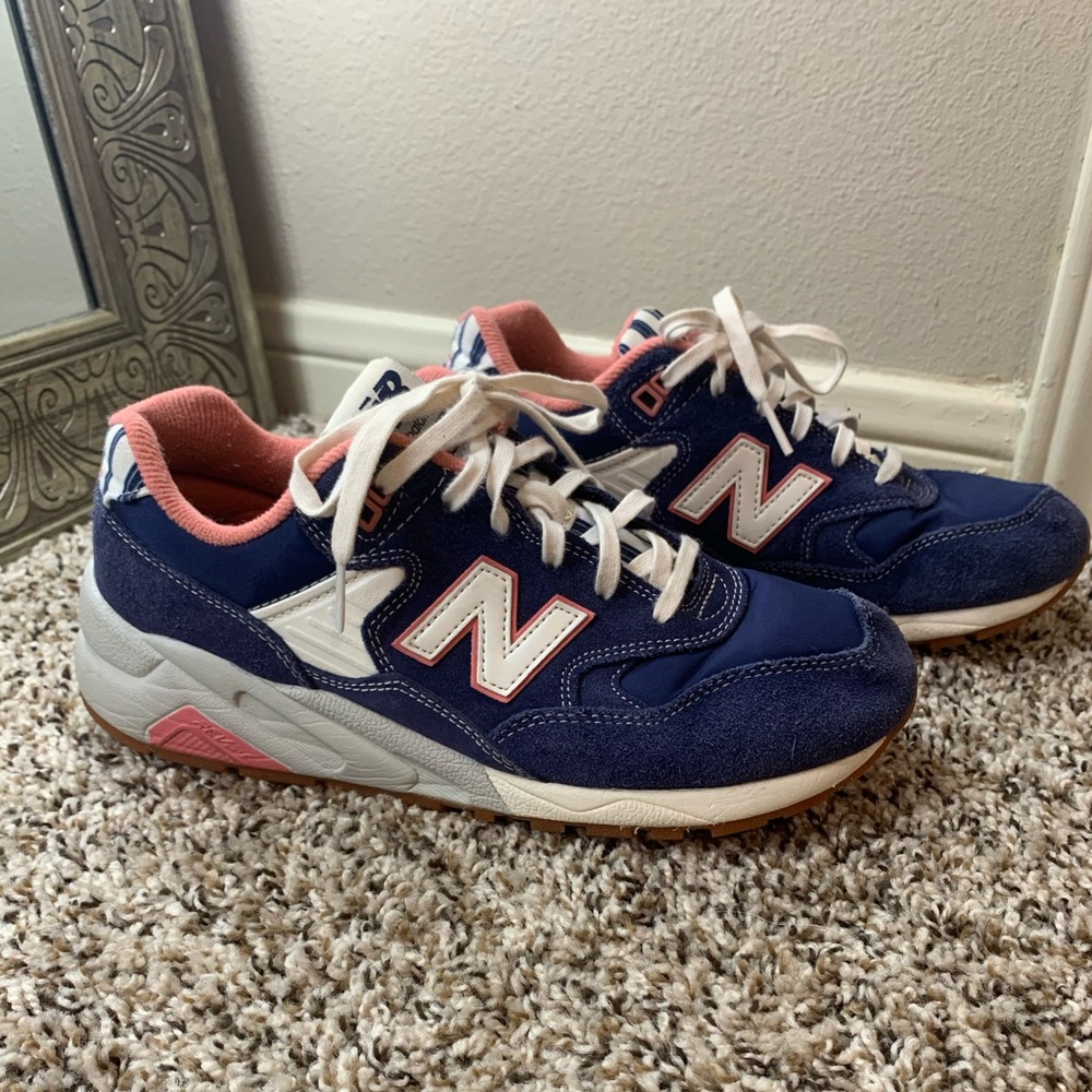 New balance tennies